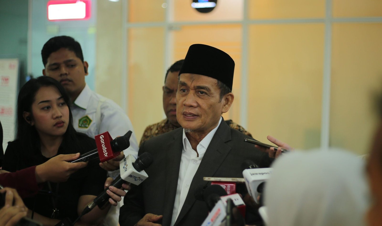 Wamenag Angkat Bicara Terkait Video Gus Elham Bersama Anak Perempuan