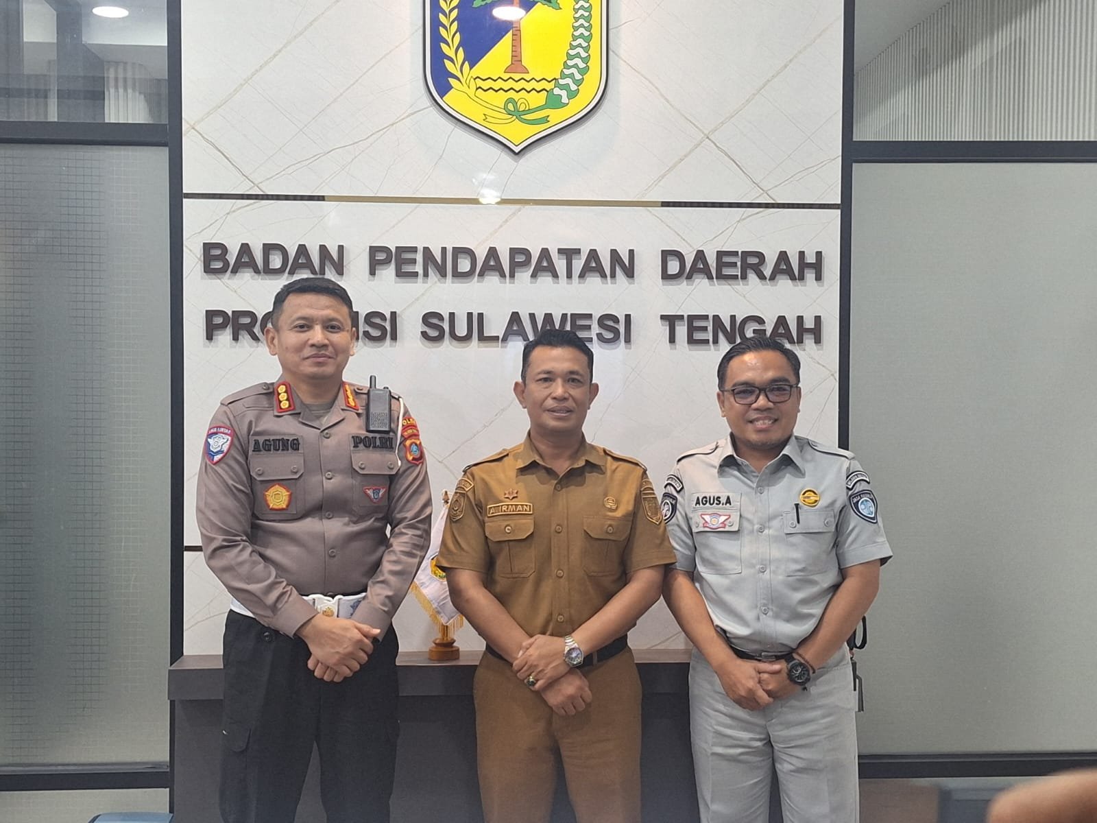 Tingkatkan Pelayanan Kepada Masyarakat, Tim Pembina Samsat Gelar Rapat di Badan Pendapatan Daerah Sulawesi Tengah