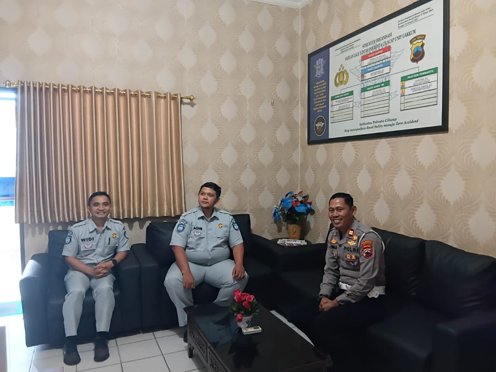 Jasa Raharja Wangon Perkuat Aspek Legalitas dan Keselamatan Kereta Kelinci di Polresta Cilacap